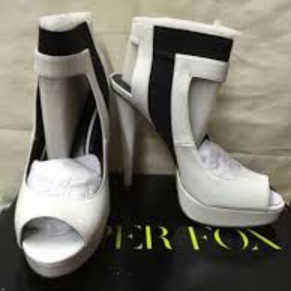 Paper Fox Shoes - Paper fox heels
